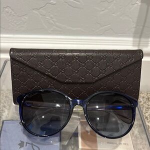 Gucci Black Sunglasses with Case